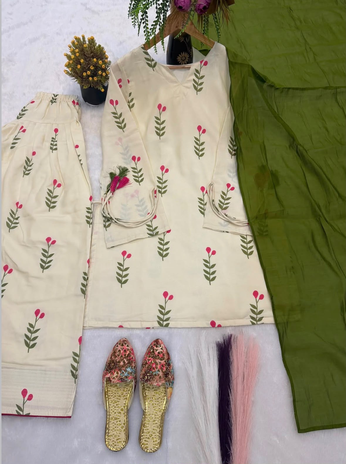 Floral Print Ethnic Suit Set - Image 7