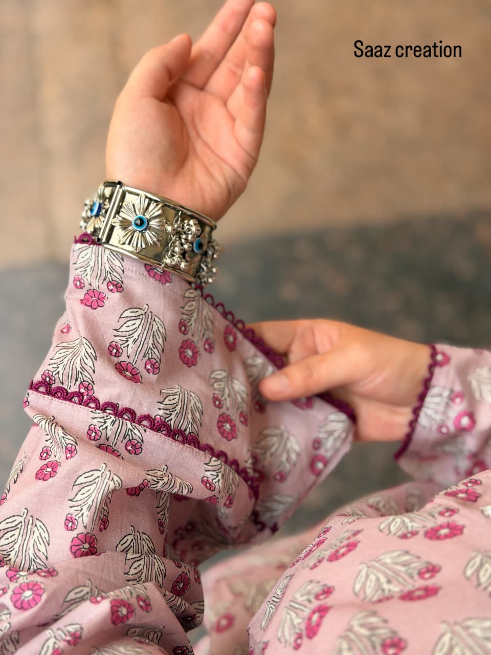Floral Printed Ethnic Suit Set - Image 3